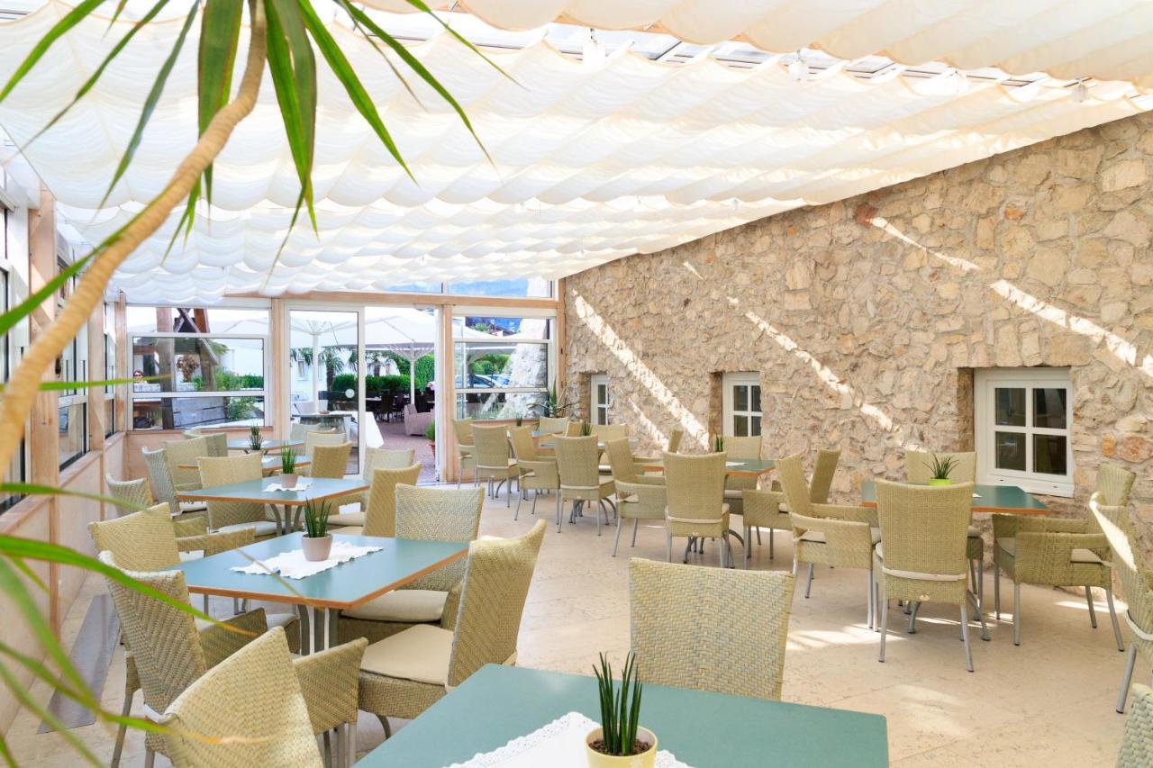 Hotel Teutschhaus Cortina Sulla Strada del Vino Εξωτερικό φωτογραφία