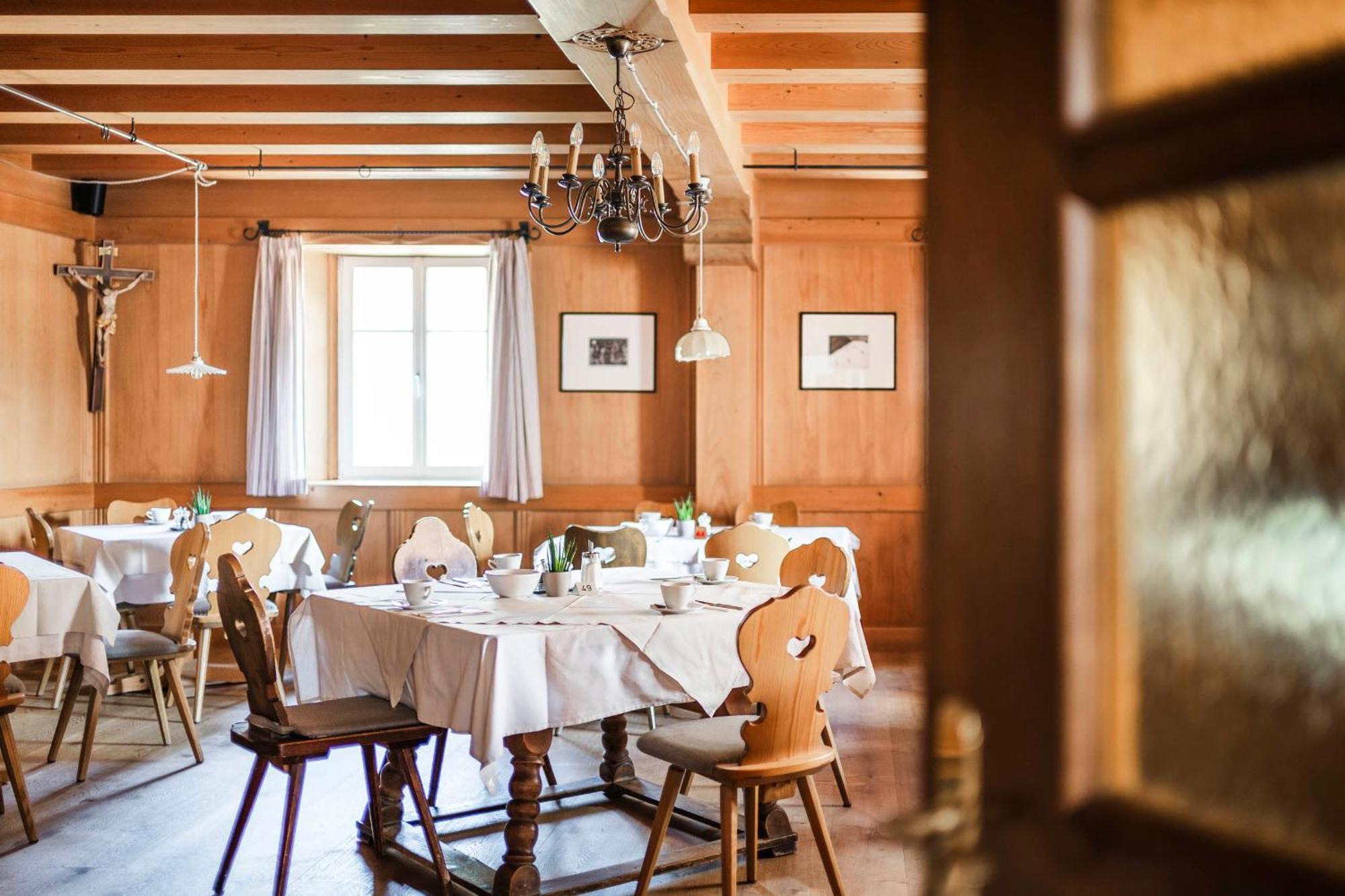 Hotel Teutschhaus Cortina Sulla Strada del Vino Εξωτερικό φωτογραφία
