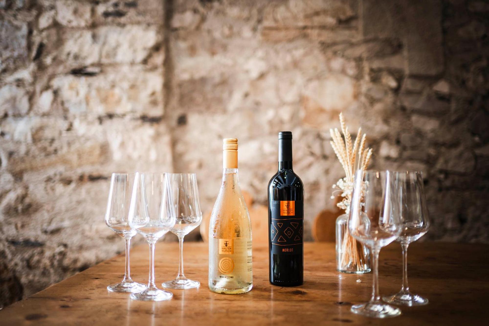 Hotel Teutschhaus Cortina Sulla Strada del Vino Εξωτερικό φωτογραφία
