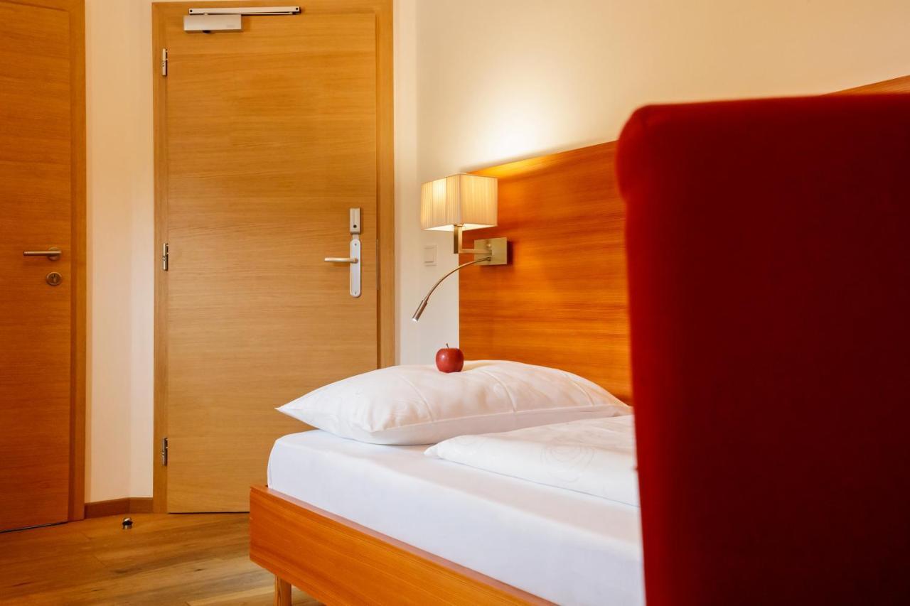 Hotel Teutschhaus Cortina Sulla Strada del Vino Εξωτερικό φωτογραφία